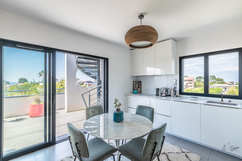 Appartement - 66 m² - 3 pièces