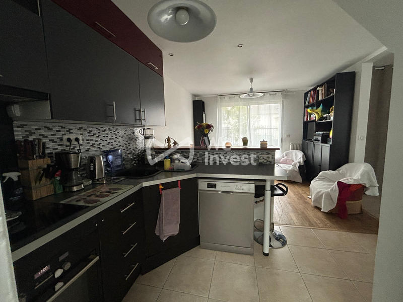 Maison - 84 m² - 6 pièces