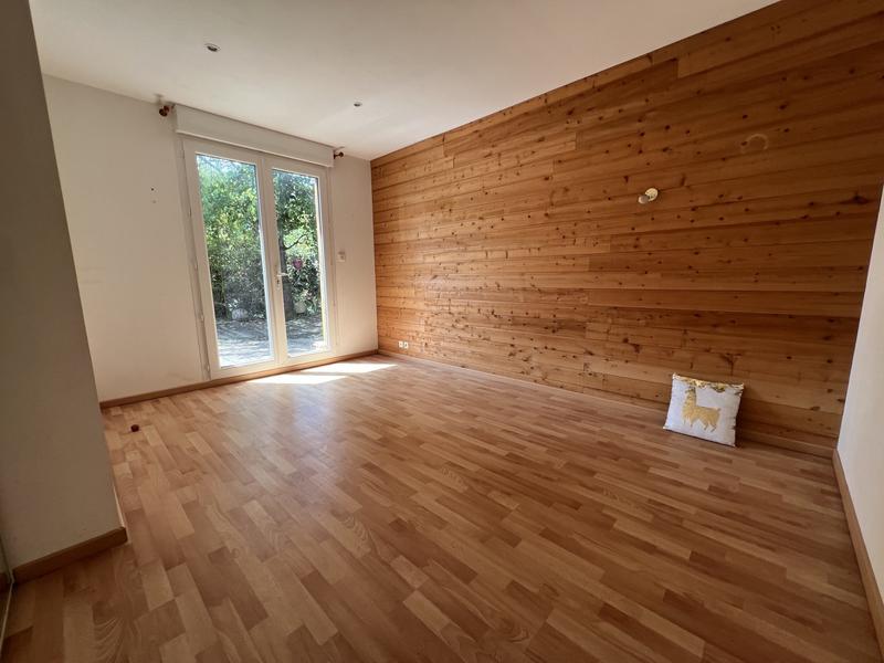 Maison - 163 m² - 7 pièces