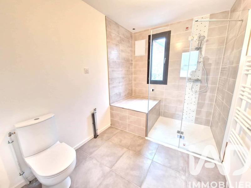 Maison - 91 m² - 5 pièces