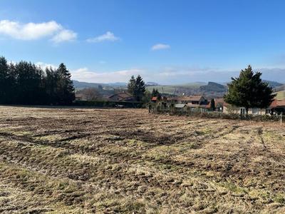 Terrain constructible - 1 000 m²
