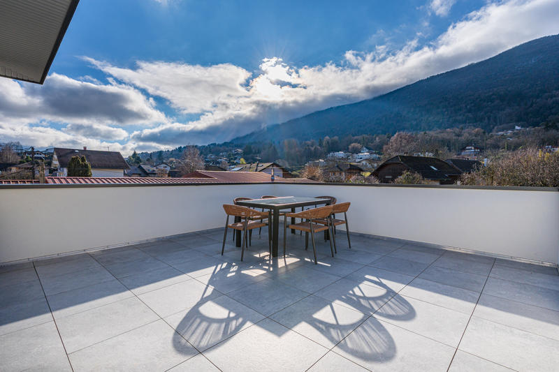 Propriété - 197 m² - 8 pièces