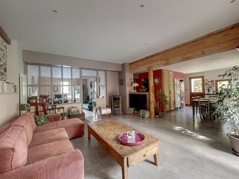 Maison - 154 m² - 6 pièces