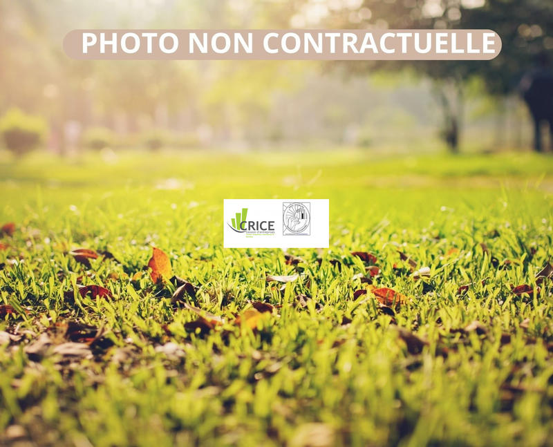 Terrain commercial - 6 800 m²