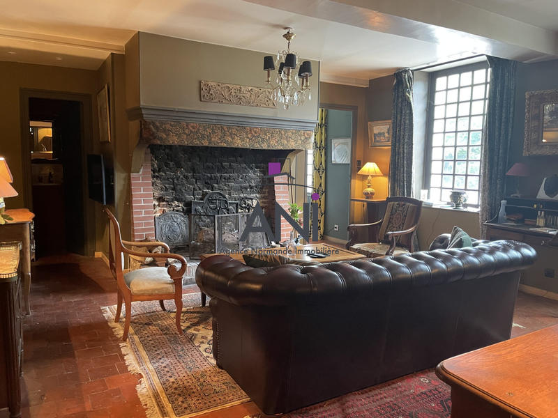 Maison ancienne - 180 m² - 8 pièces