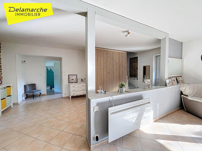 Maison - 250 m² - 7 pièces