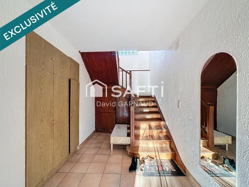 Propriété - 310 m² - 10 pièces