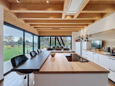 Maison - 437 m² - 14 pièces