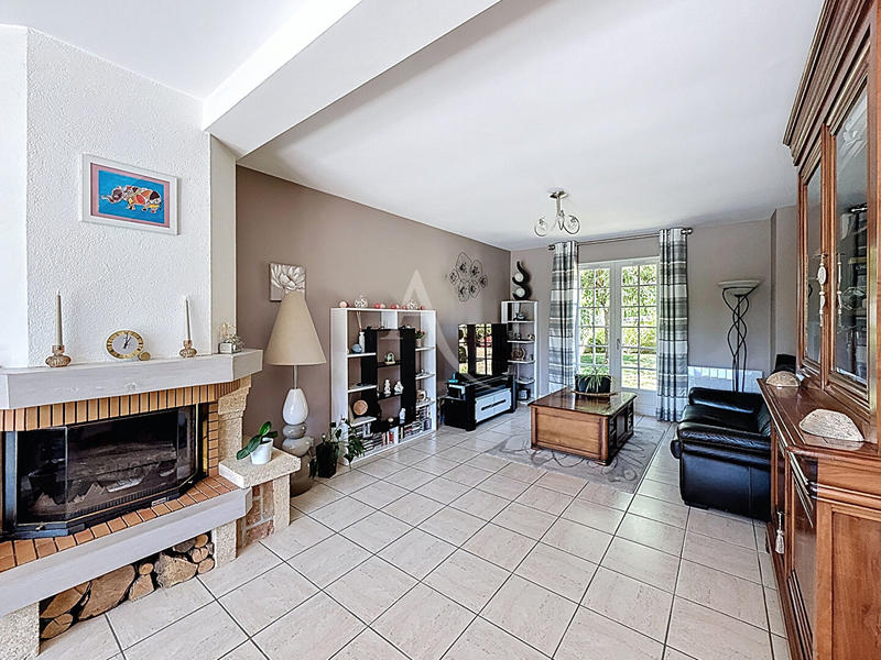 Maison - 140 m² - 7 pièces