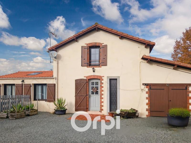 Maison - 95 m² - 4 pièces