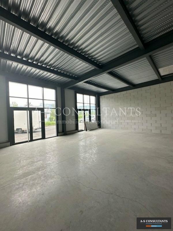 Local commercial - 2 315 m²