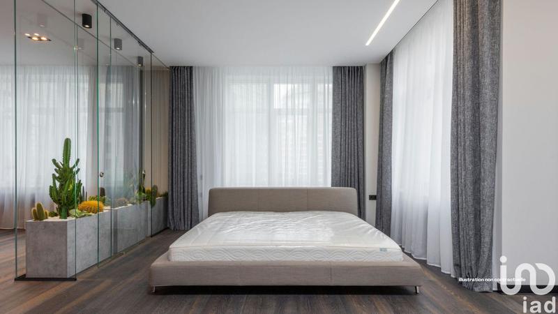 Maison - 234 m² - 5 pièces