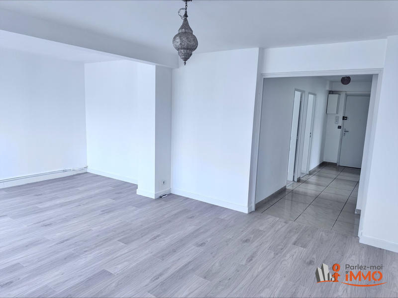 Appartement - 80 m² - 4 pièces