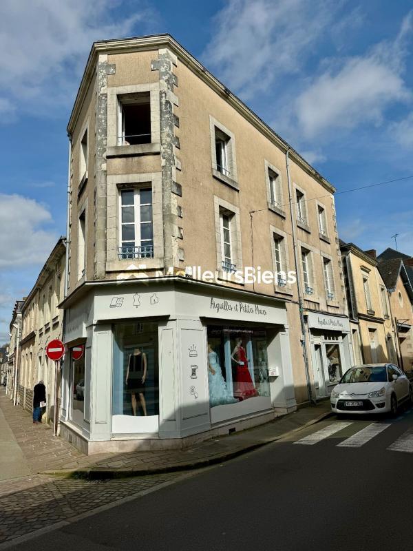 Immeuble - 160 m² - 6 pièces