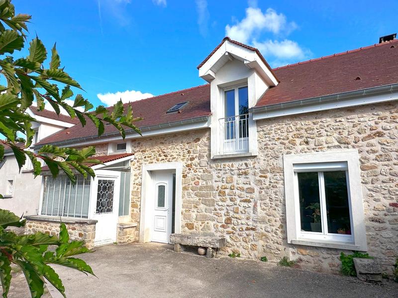 Maison - 190 m² - 6 pièces