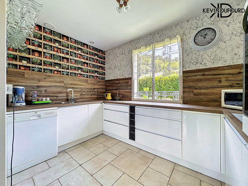 Maison - 115 m² - 6 pièces