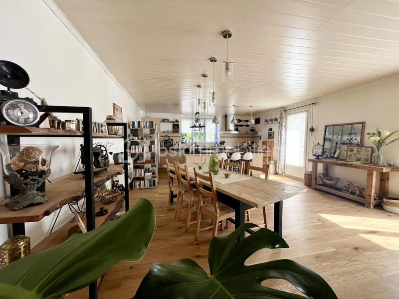 Corps de ferme - 143 m² - 6 pièces