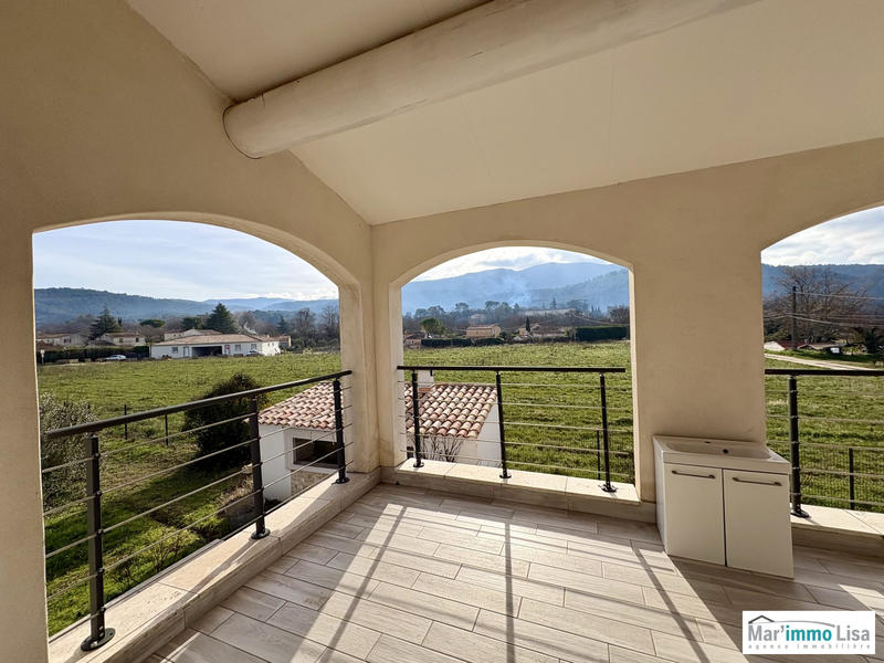 Maison - 115 m² - 4 pièces