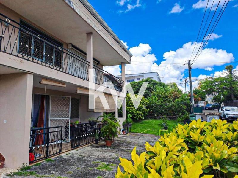 Appartement - 80 m² - 4 pièces