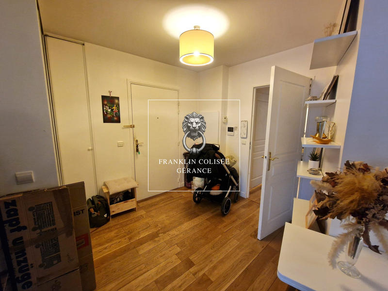 Appartement - 74 m² - 3 pièces