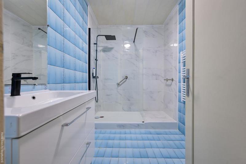 Appartement - 150 m² - 5 pièces