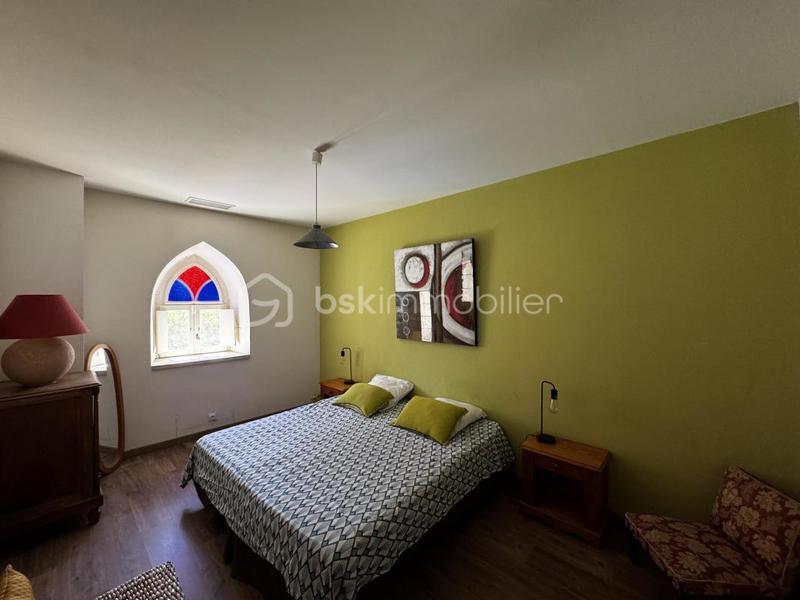 Maison en pierre - 208 m² - 7 pièces