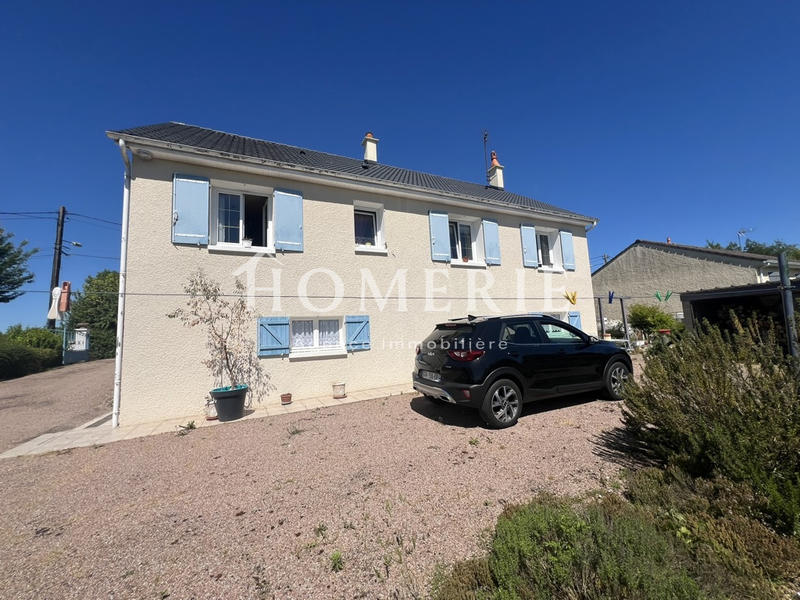 Maison - 98 m² - 5 pièces