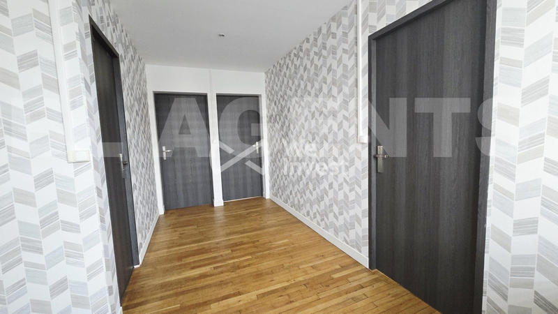 Maison - 123 m² - 6 pièces