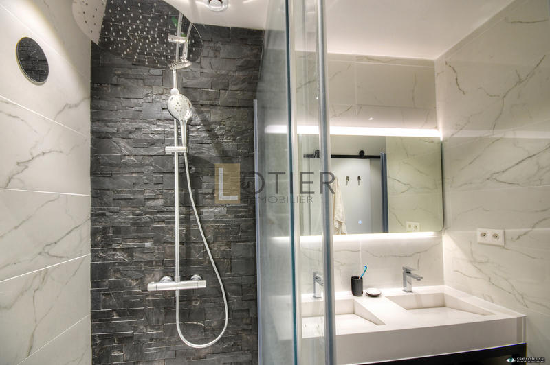 Appartement - 75 m² - 4 pièces