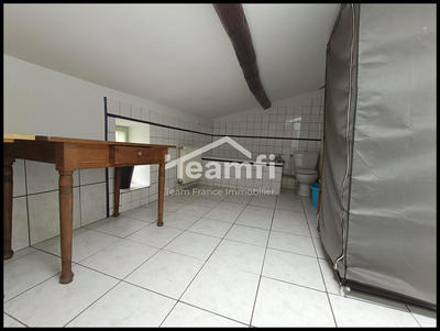 Maison - 82 m² - 5 pièces