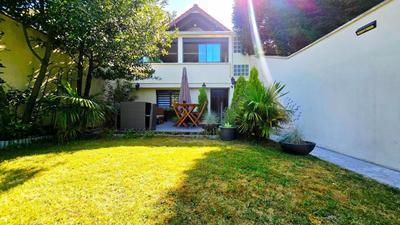 Maison - 188 m² - 7 pièces