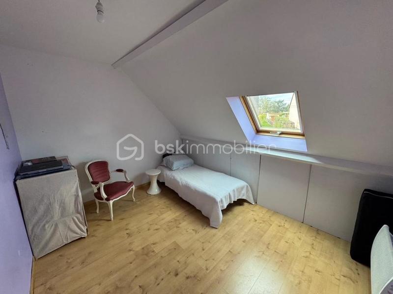 Maison - 93 m² - 5 pièces