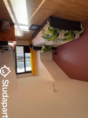 Chambre - 12 m² - 1 pièce