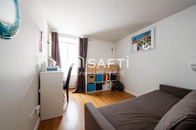 Appartement - 90 m² - 4 pièces