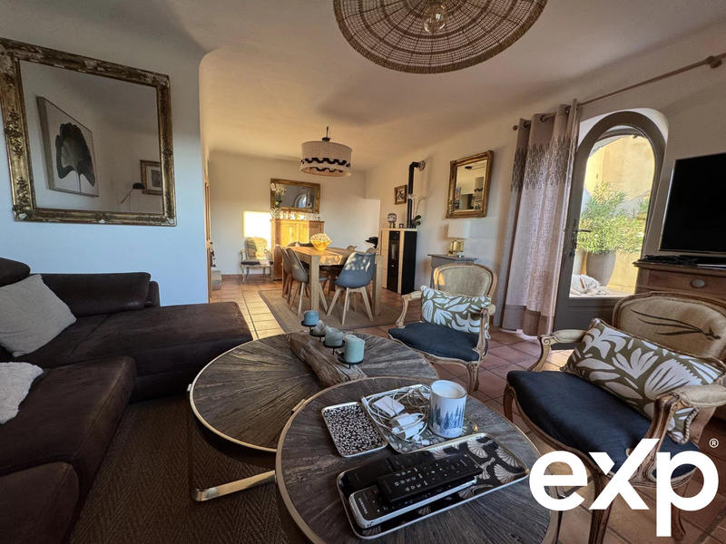 Maison traditionnelle - 95 m² - 3 pièces