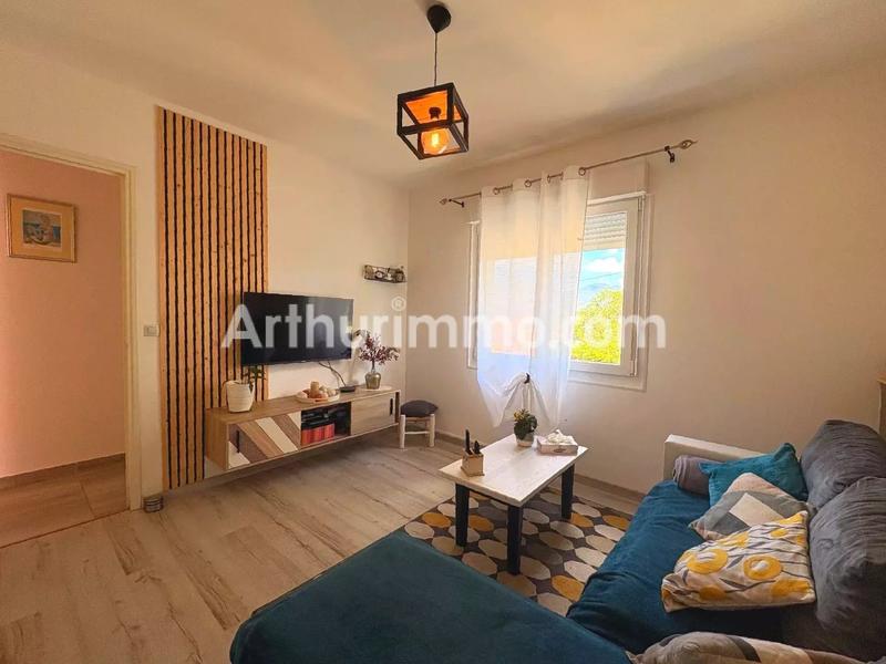 Maison - 98 m² - 7 pièces