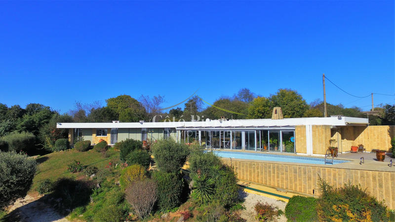 Villa - 200 m² - 6 pièces