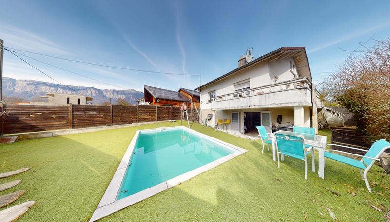 Maison - 133 m² - 6 pièces