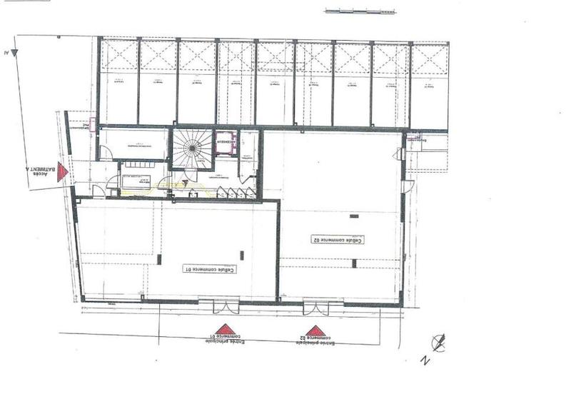 Local commercial - 114 m²