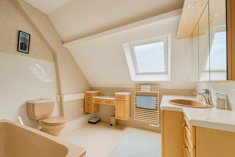 Maison - 134 m² - 7 pièces