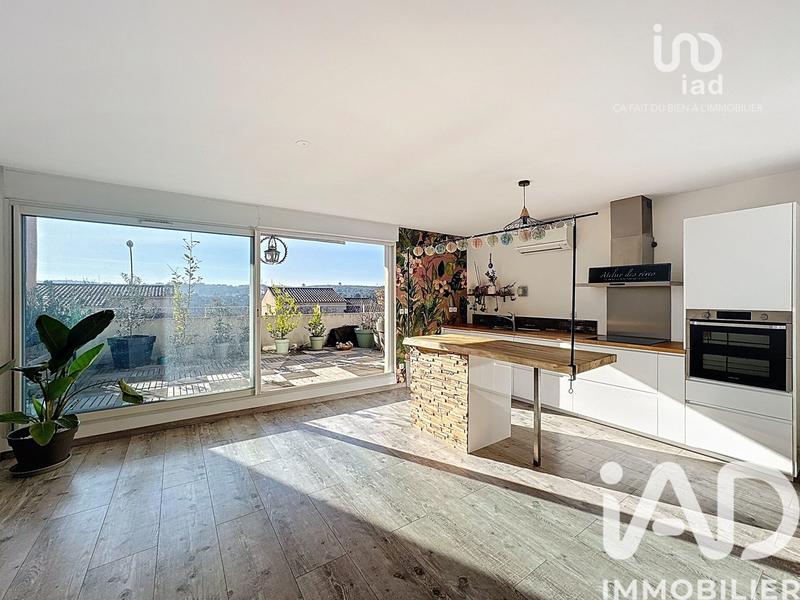 Appartement - 67 m² - 3 pièces