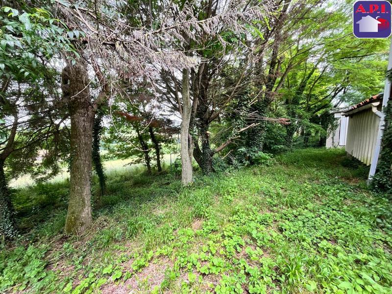 Maison - 202 m² - 6 pièces