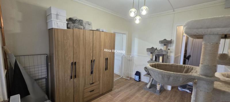 Maison - 92 m² - 5 pièces