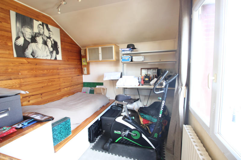 Maison - 84 m² - 4 pièces