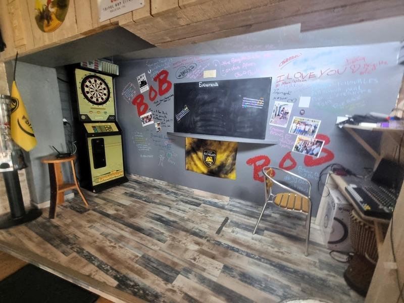 Fonds de commerce - 197 m²