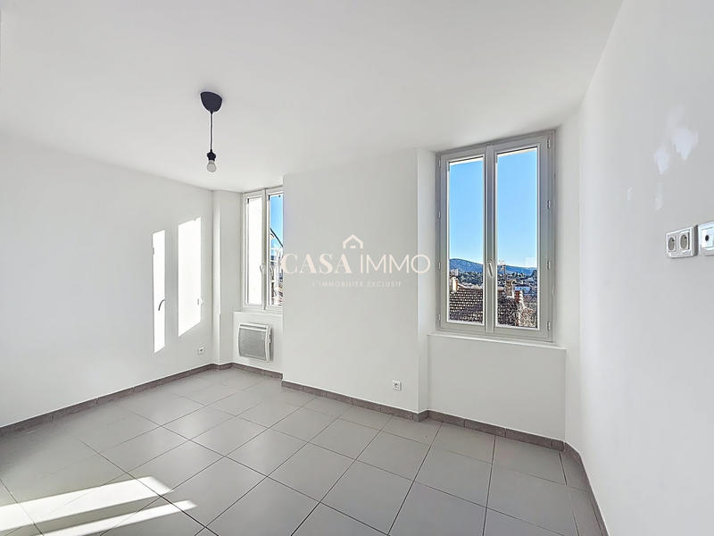 Appartement - 76 m² - 4 pièces