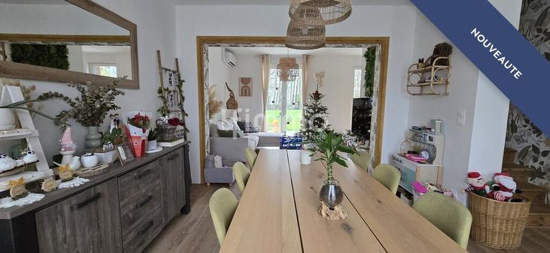 Maison - 110 m² - 4 pièces