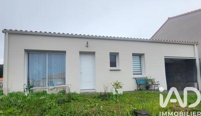 Maison - 85 m² - 4 pièces