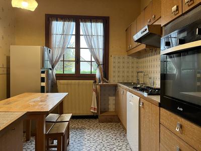 Maison traditionnelle - 123 m² - 6 pièces