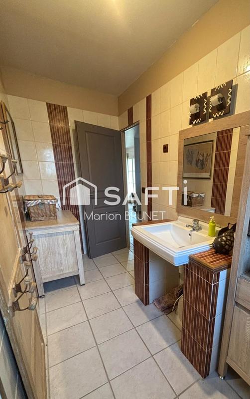 Maison - 152 m² - 6 pièces